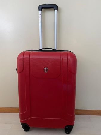Ellehammer Hartschalenkoffer rot mit 360-Grad-Drehrollen