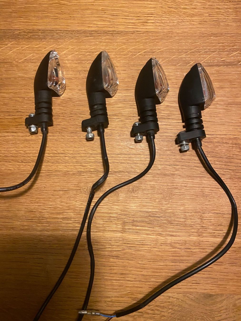 Alle Motorradersatzteile: 4 Blinker Motorrad E-geprüft – Gebraucht aus Kriens von draussen-zu-hause 1