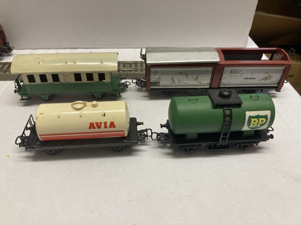 Märklin Trains électriques: Märklin , Lima – Défectueux à Port par Ipuel