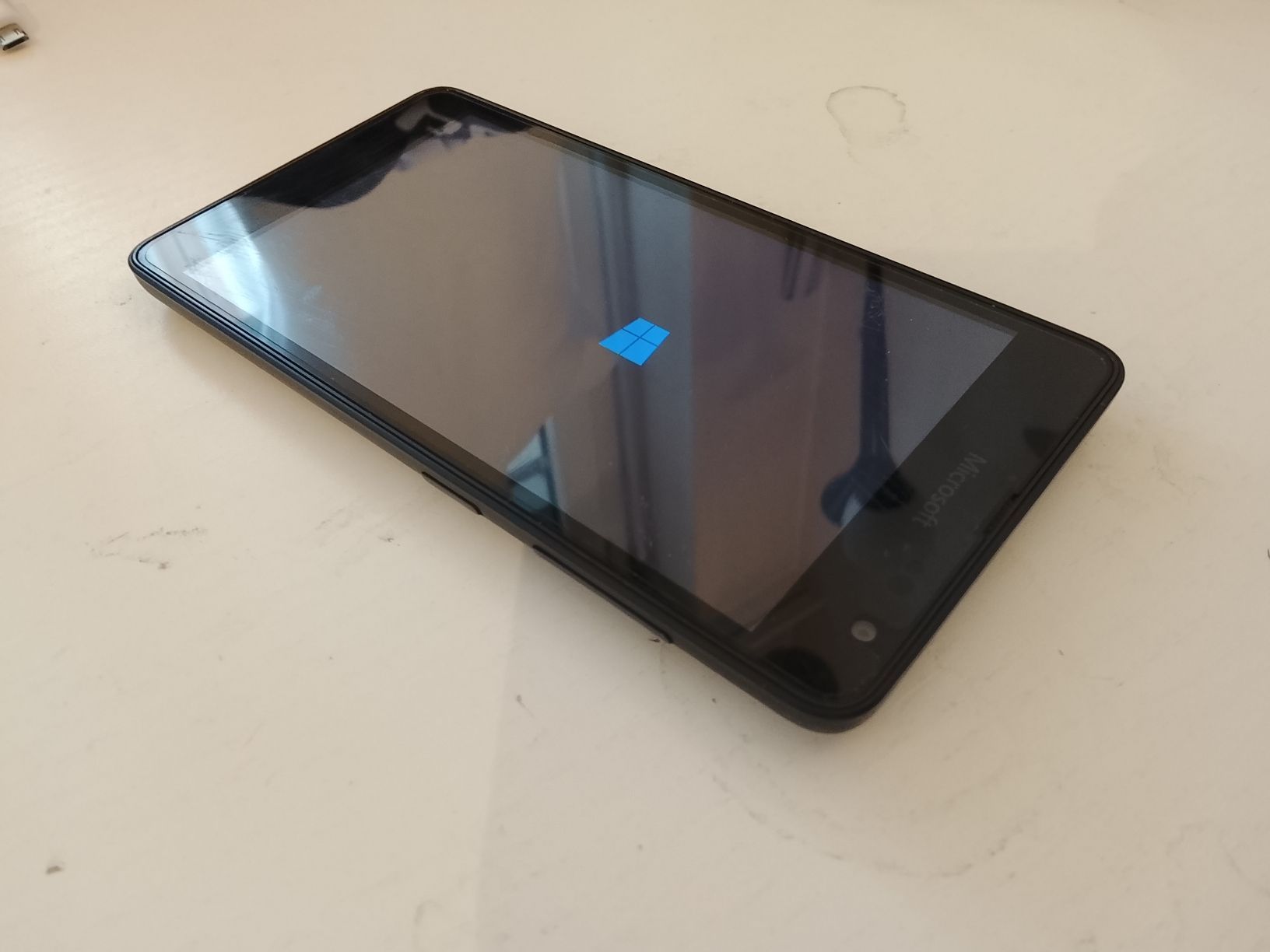 Microsoft Telefoni cellulari / Smartphones: Microsoft Windows Lumia 550 Handy Natel Smartphone – Usato da Effretikon venduto da SEMOUNA 6