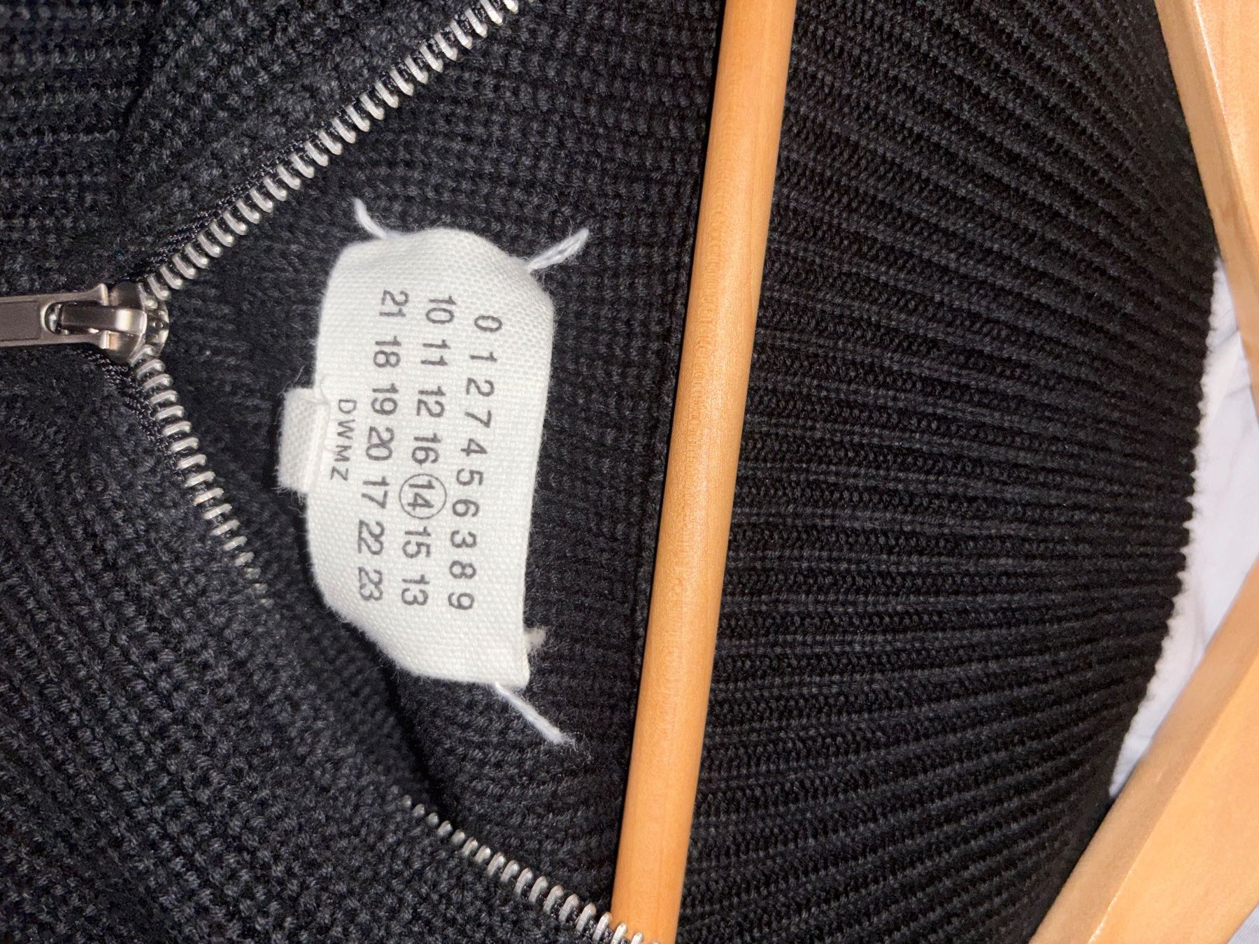 Maison Margiela Maglioni & Felpe: Maison Margiela Zipper (L) – Nuovo (secondo la descrizione) da Winterthur venduto da nad_dc2l 2