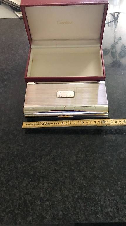 Sonstige Dekorationen & Accessoires: Boîte à cigares Cartier – Gebraucht aus Villars-sur-Glâne von Besi060