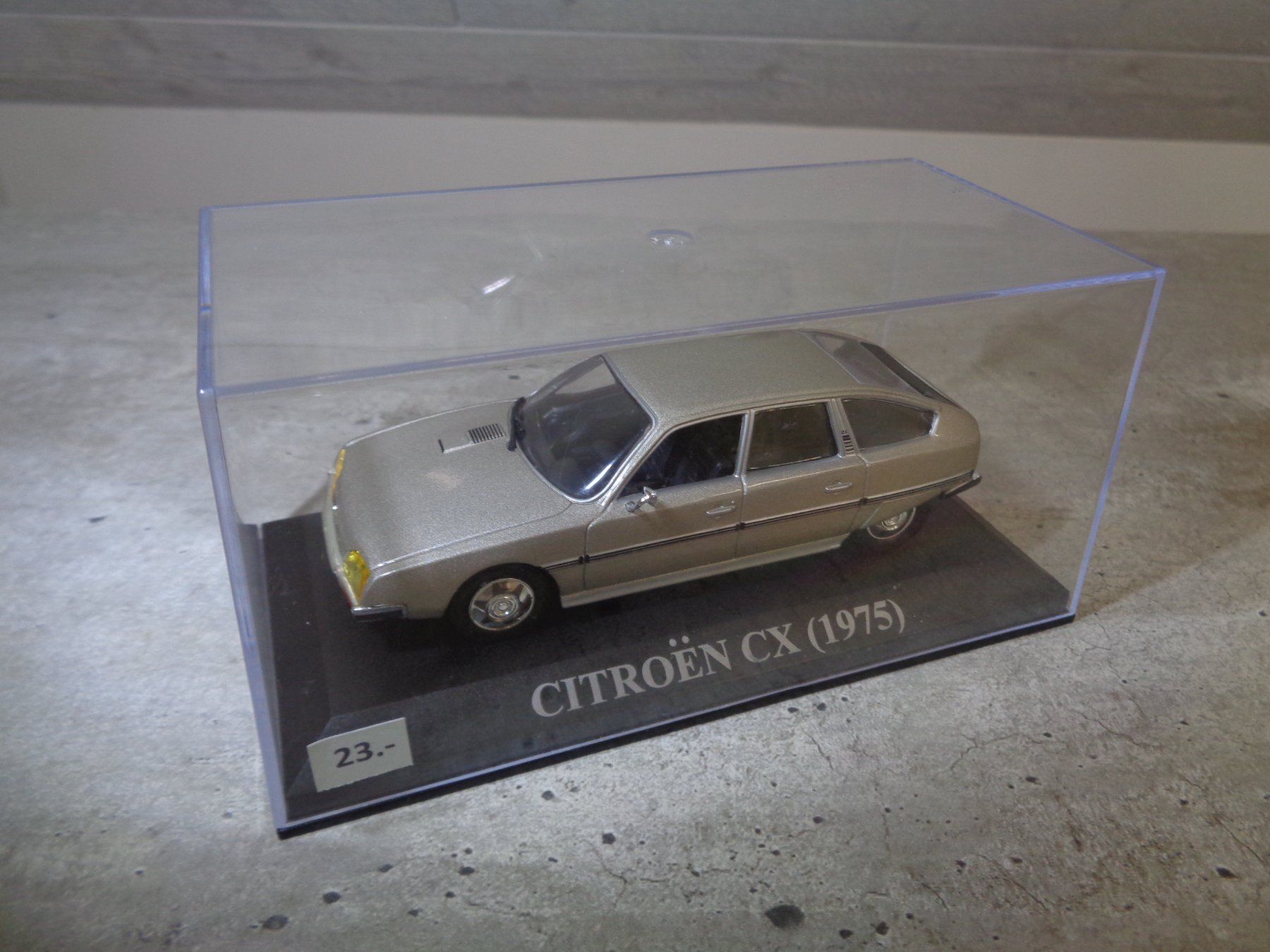 Citroën Voitures modèles: Altaya 1:43 Citroën CX 1975 – Neuf (Voir description) à Reconvilier par rallycar 6