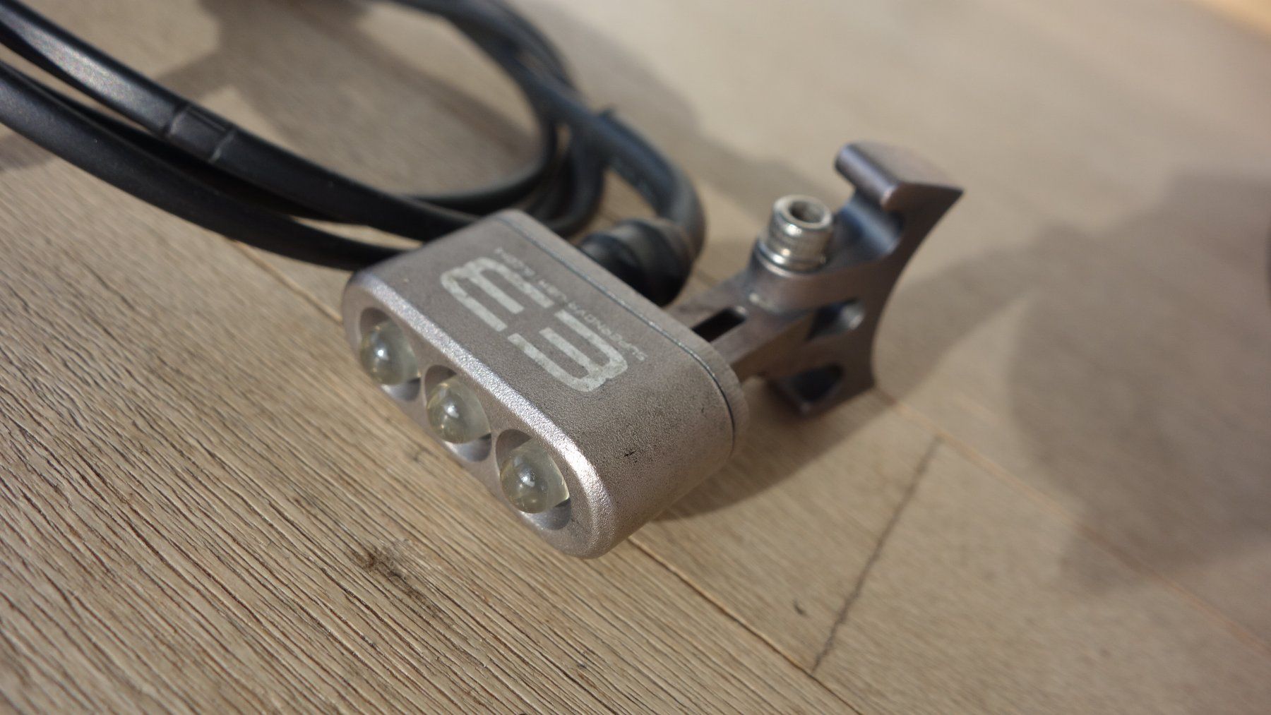 Pièces détachées: Velo Scheinwerfer Rücklicht Supernova E3 Dynamo 6 V VERSAND – D'occasion à wolfhausen par dynamik1971 3