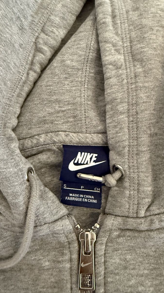 Nike Giacche: Nike Jäckli in Grösse s – Usato da winikon venduto da lfisch04 1