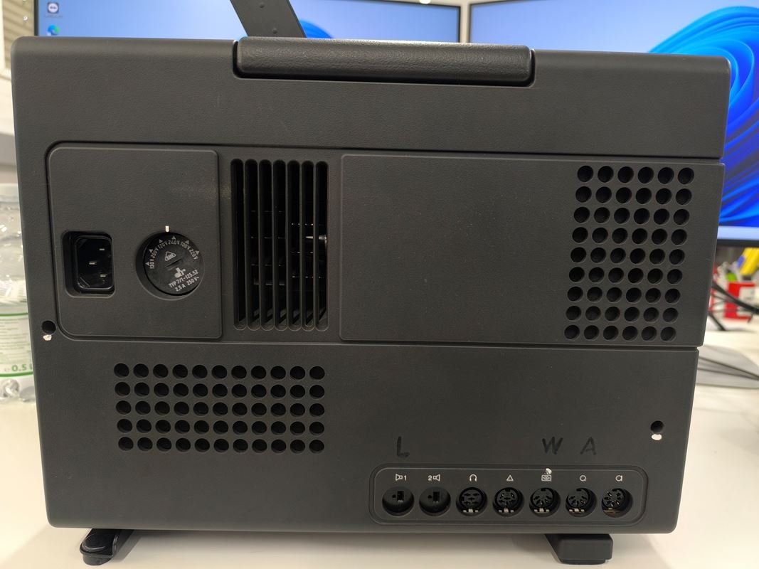 Bauer Proiettori: Projektor Bauer T610 Microcomputer Stereo/Super8 – Usato da Rüti ZH venduto da Restwert_Rueti_ZH 3