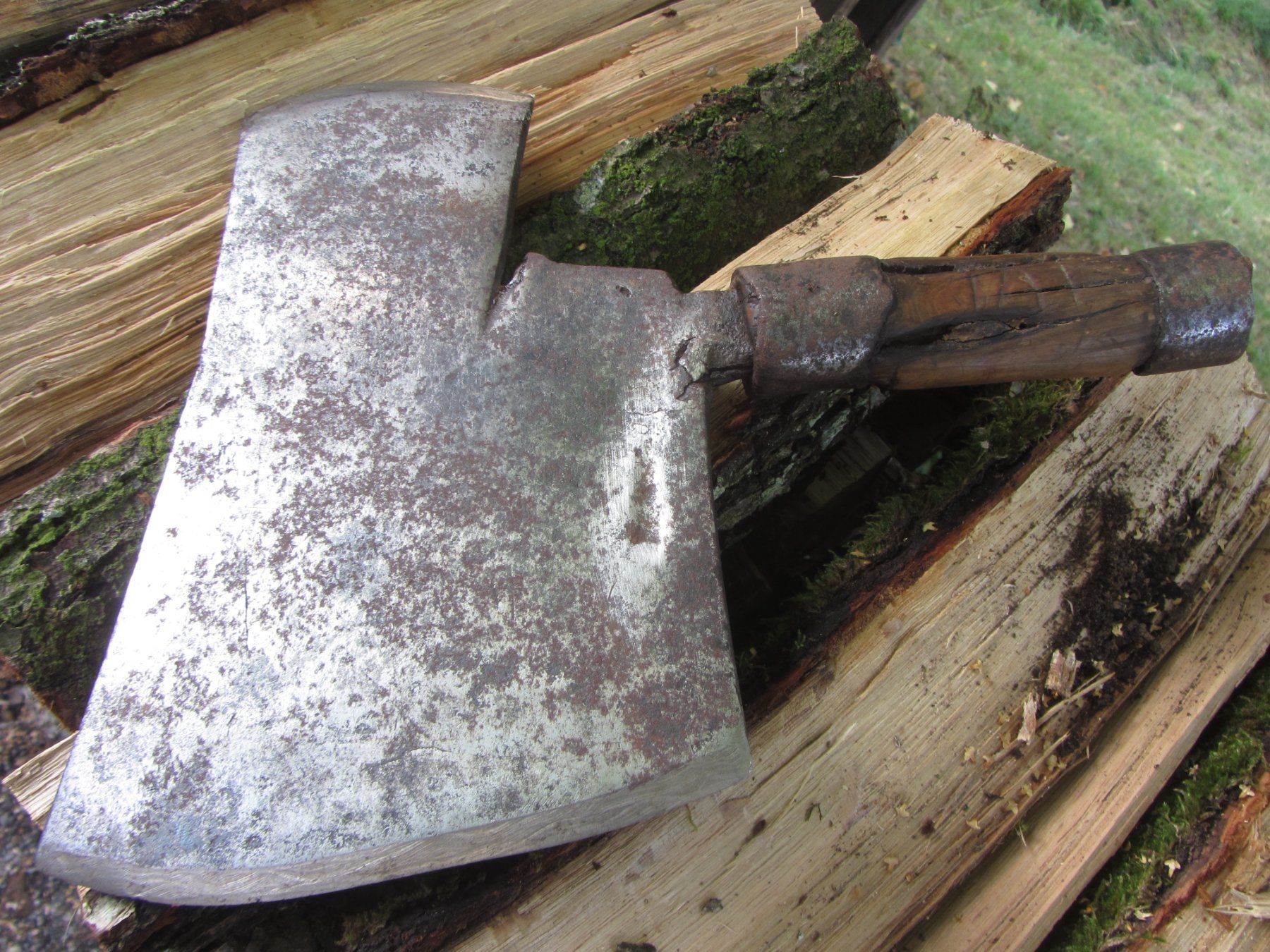 Küchenmesser: Antikes Metzger - Fleischerbeil - Axt  - Gemarkt – Gebraucht aus Wolfhalden von Quiria68 5