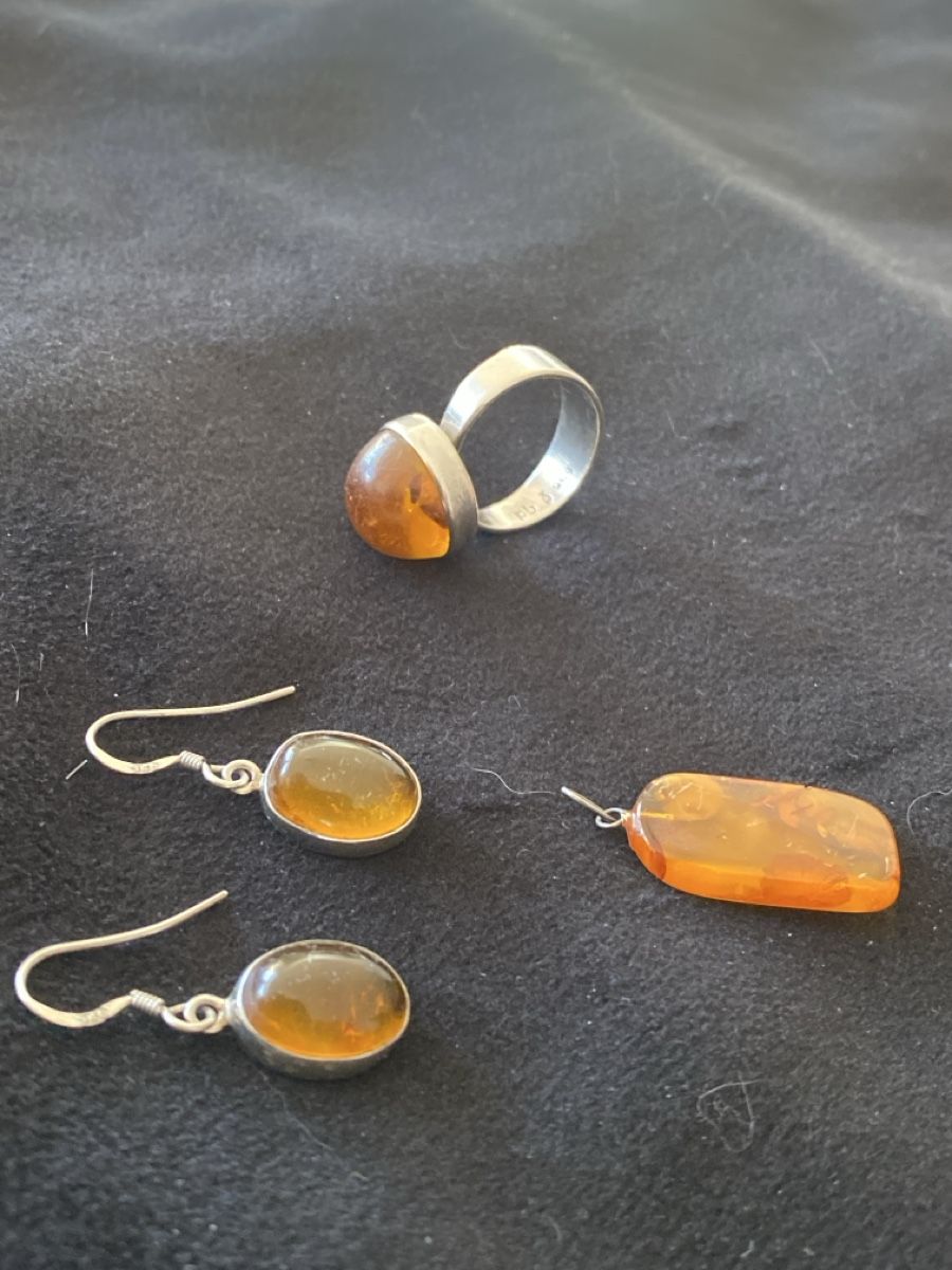 Altri gioielli: Bernstein Schmuck Set 925 Silber Ring Ohrringe Anhänger Vint – Usato da Läufelfingen venduto da Alles_Garantie 2