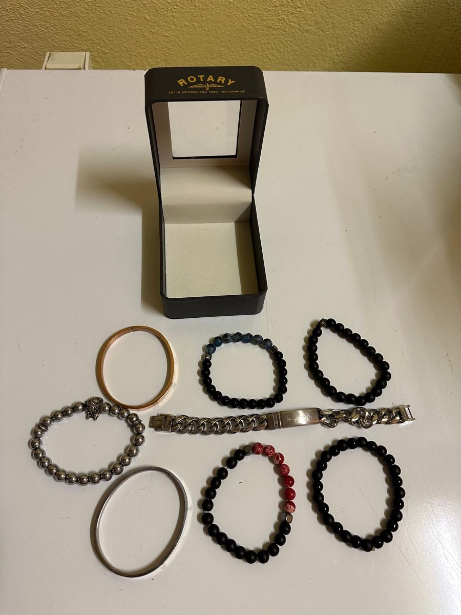 Bracciali & Braccialetti: Armband Set, verschiedene Materialien – Usato da Bibern SH venduto da Anuja_20 1