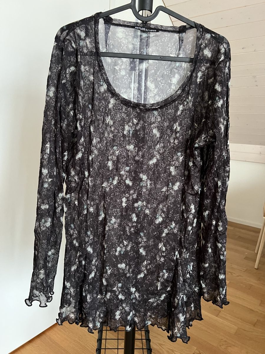 Camicette: Zeitlos by Luana, Bluse, Gr. m schwarz-weiss gemustert – Usato da Langenthal venduto da ivet7 4