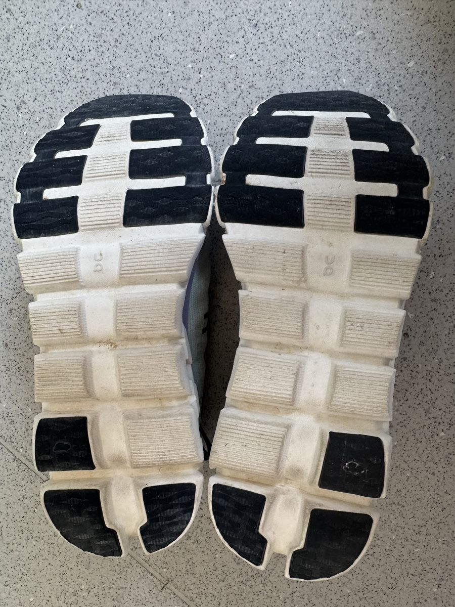 On Chaussures hommes: On Running Cloudflow 4 Grösse EU 38.5 neuwertig – Neuf (Voir description) à Zuerich par Koralle8 6