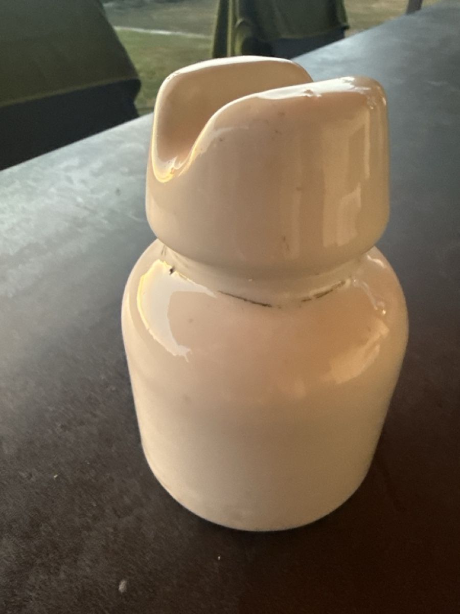 Tutte le decorazioni: Vintage Isolator – Usato da Horriwil venduto da Carrera68
