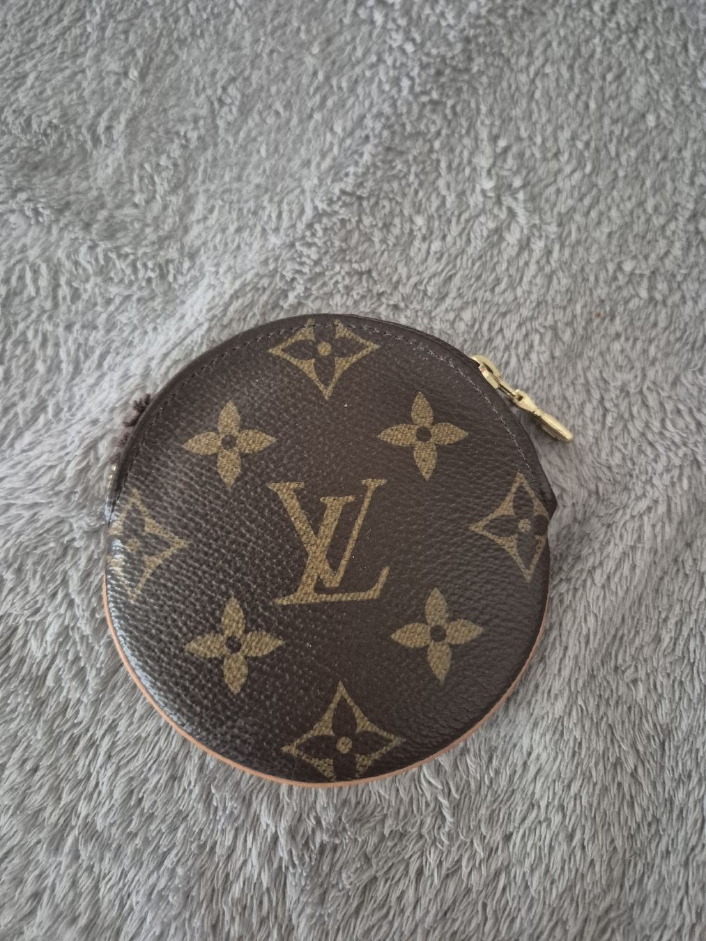 Louis Vuitton Accessori: Louis Vuitton Münzetui – Difettoso da Biel/Bienne venduto da mvfa88