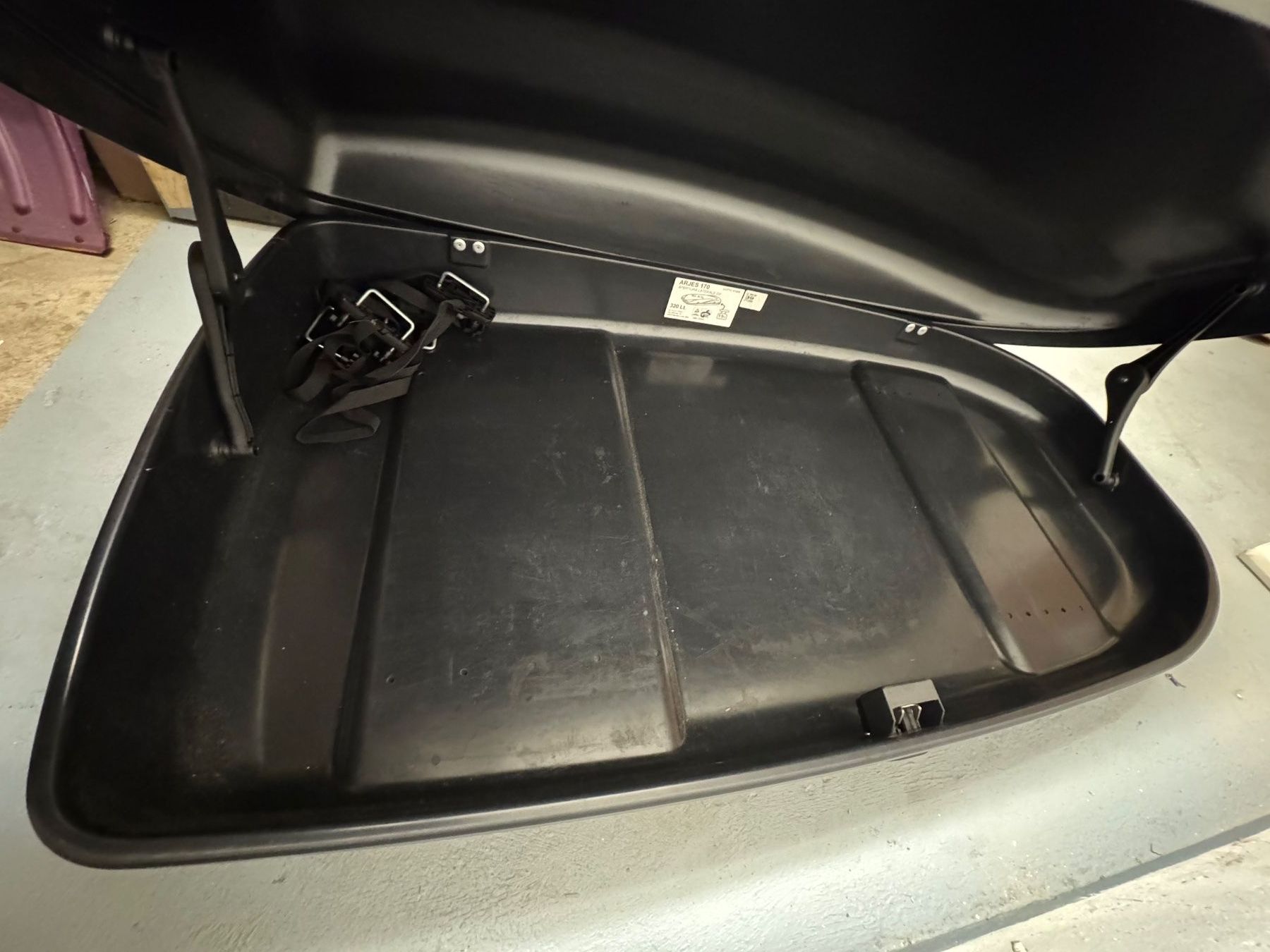 G3 Box da tetto: Dachbox G3 Arjes 320 schwarz glänzend mit Träger – Usato da Flums venduto da Joha 6