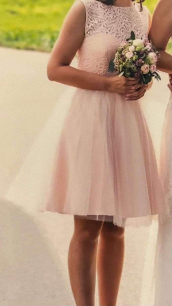 Kleider: Festkleid – Gebraucht aus Ballwil von lenovum 2