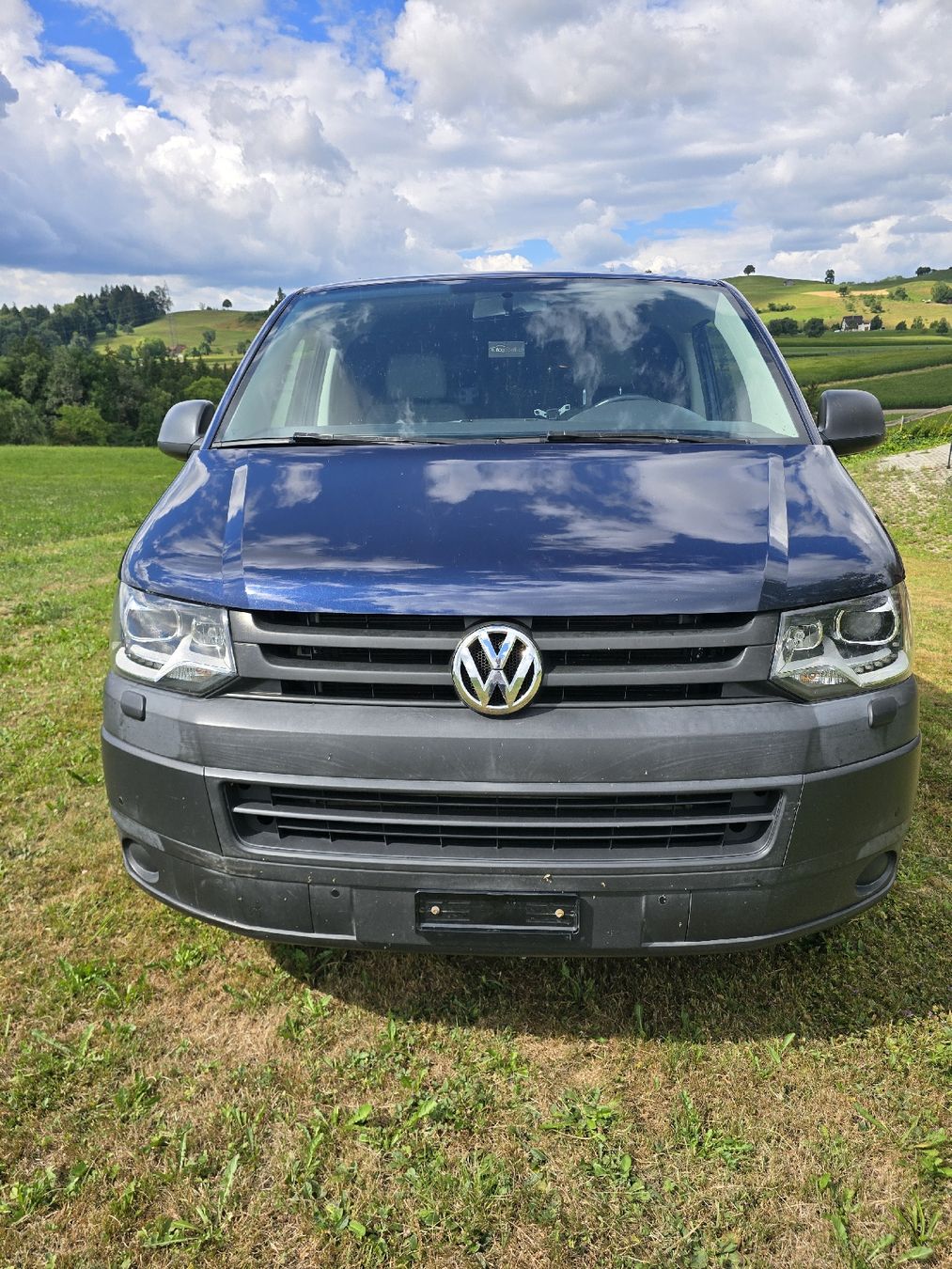 VW Autos: VW T5 8 Plätze, Standheizung... – Gebraucht aus Wädenswil von obu74