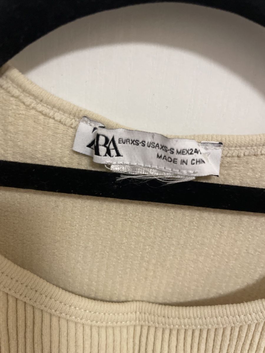 Zara Top: Body ZARA crème, taille S – Nuovo (secondo la descrizione) da Châtelaine venduto da nan_j75j 4