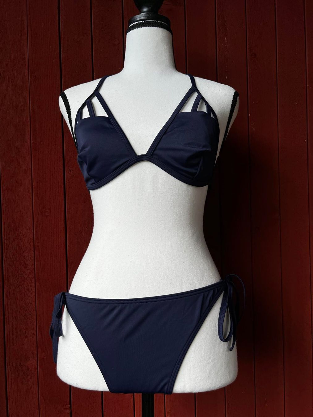 Badekleider & Bikinis: Neue Badeanzug Zalando L – Neu und originalverpackt aus Riehen von ann_76jw