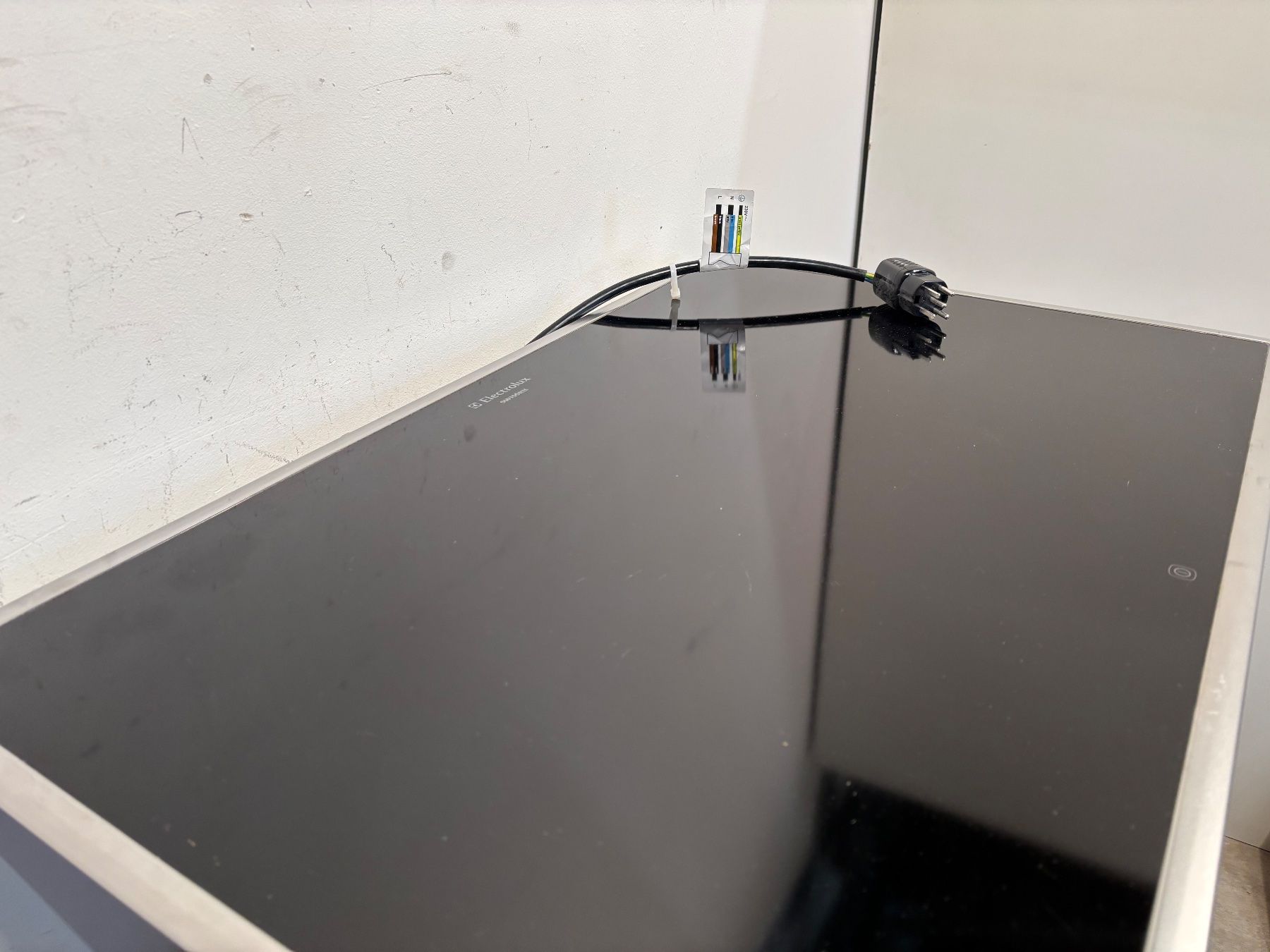 Electrolux Herde: Electrolux SwissLine Induktionskochfeld – Gebraucht aus Winterthur von ReUse_Baumarkt 1