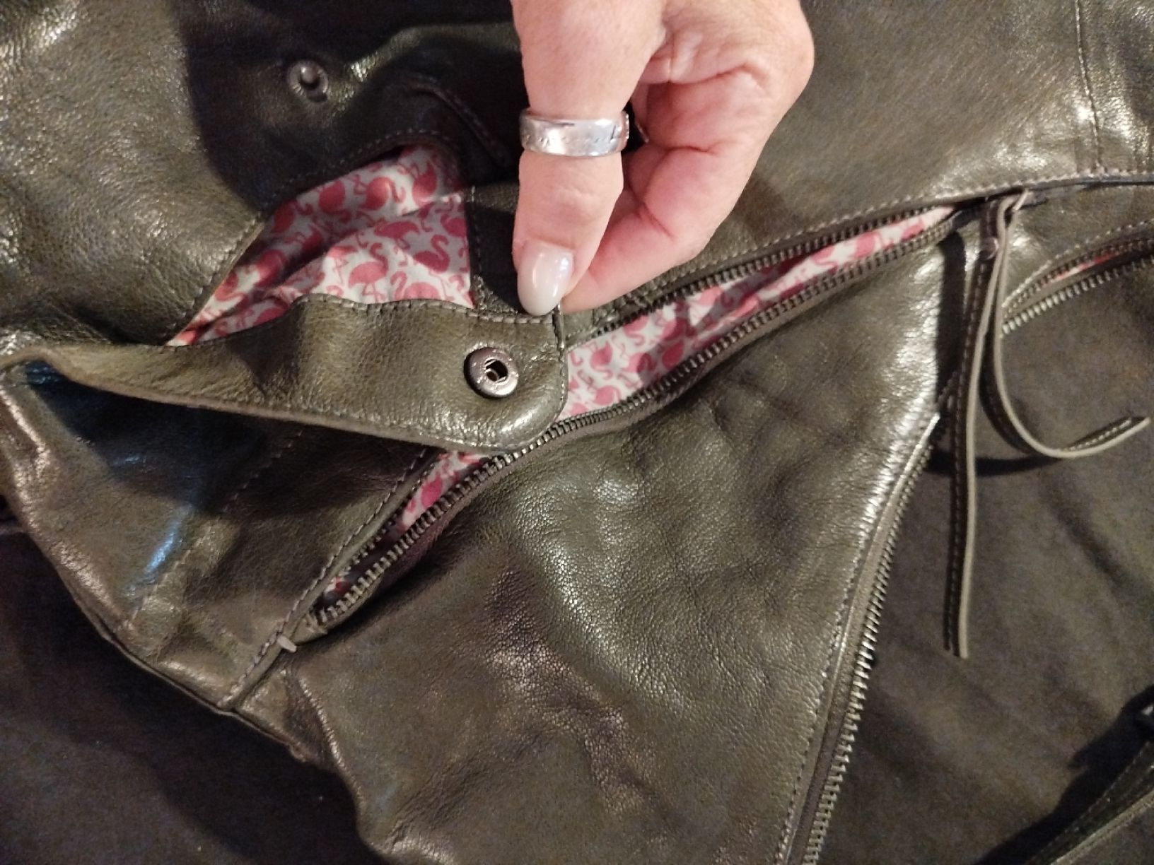 Aunts & Uncles Borse da donna: sac aunts & uncles  – Nuovo (secondo la descrizione) da Sonvilier venduto da lesW 2
