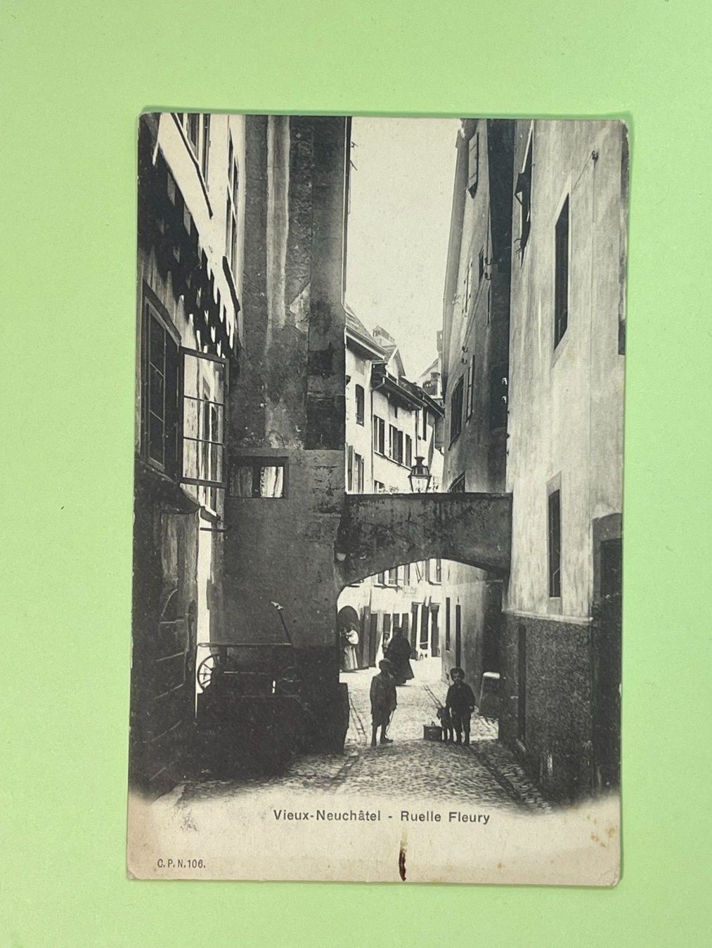Ansichtskarten: Vieux Neuchâtel - Ruelle Fleury – Gebraucht aus Steg VS von _vinci_