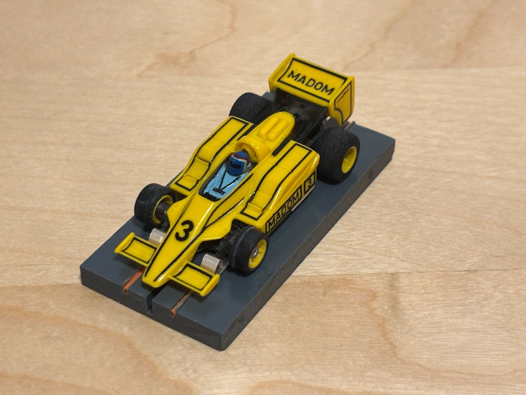 Faller Piste: Faller/Aurora AFX G+Plus Lotus "Madom" mit Box – Nuovo (secondo la descrizione) da Bülach venduto da h0slotch 1