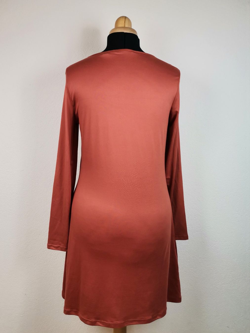 Vero Moda Kleider: Vero Moda Kleid Terrakotta Gr. M / A-Linie – Neu (gemäss Beschreibung) aus Schaffhausen von Restwert_SH 2