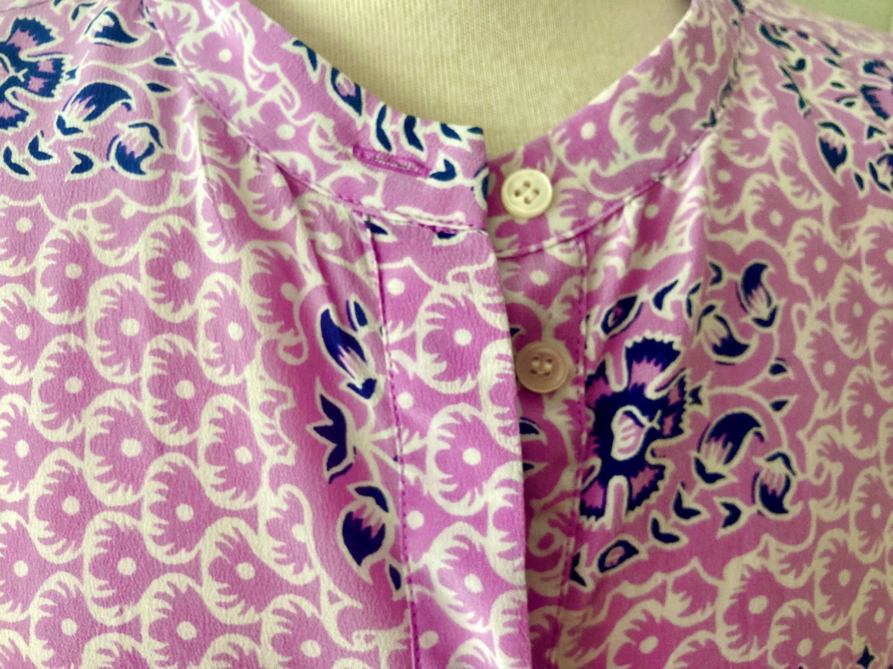 Camicette: Neu: 100%  Seidenbluse  Blumenmuster Gr.36 Sommer – Nuovo (secondo la descrizione) da Stetten AG venduto da Hanya 2