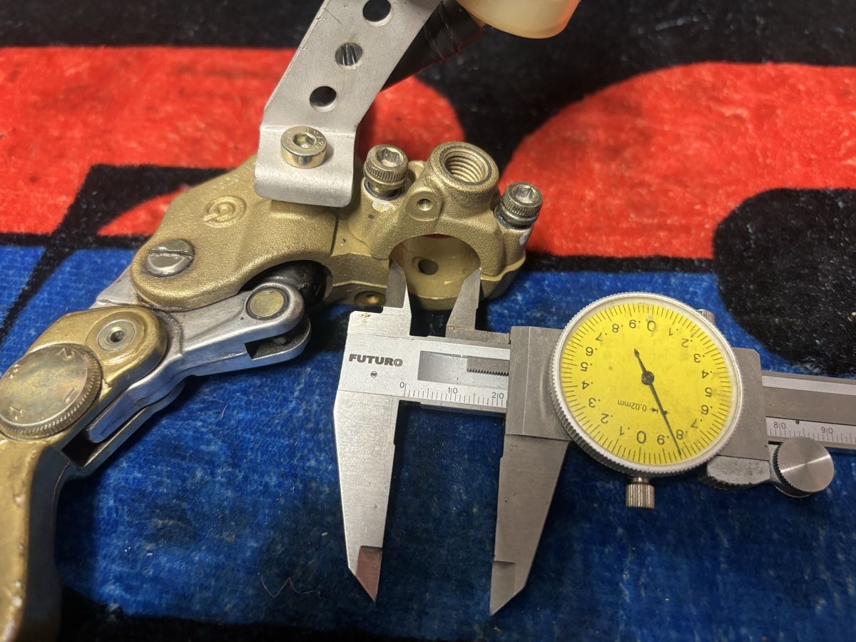 Brembo Tutti i ricambio per moto: Brembo embrayage hydraulique – Usato da Mézières VD venduto da P-M-C 6