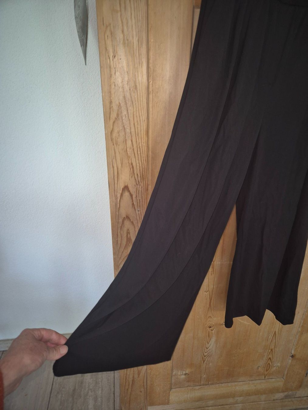 Comma Pantaloni: Schwarze Culotte Hose von COMMA – Nuovo (secondo la descrizione) da Chur venduto da polly07 1