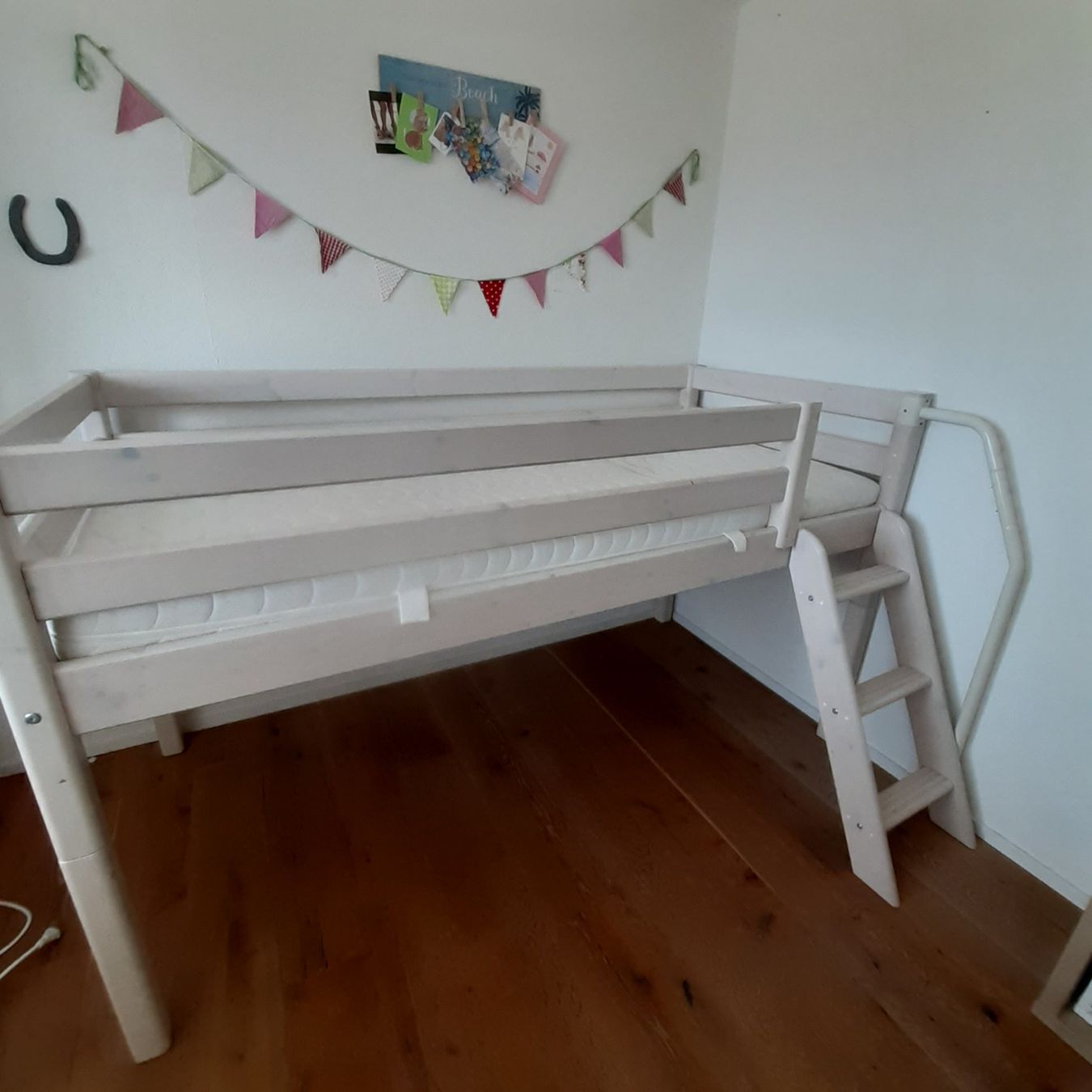 Flexa Letti: Flexa Halbhochbett mit Leiter und Matratze, ab 99.- – Usato da Zuzwil SG venduto da Dsilvas 2