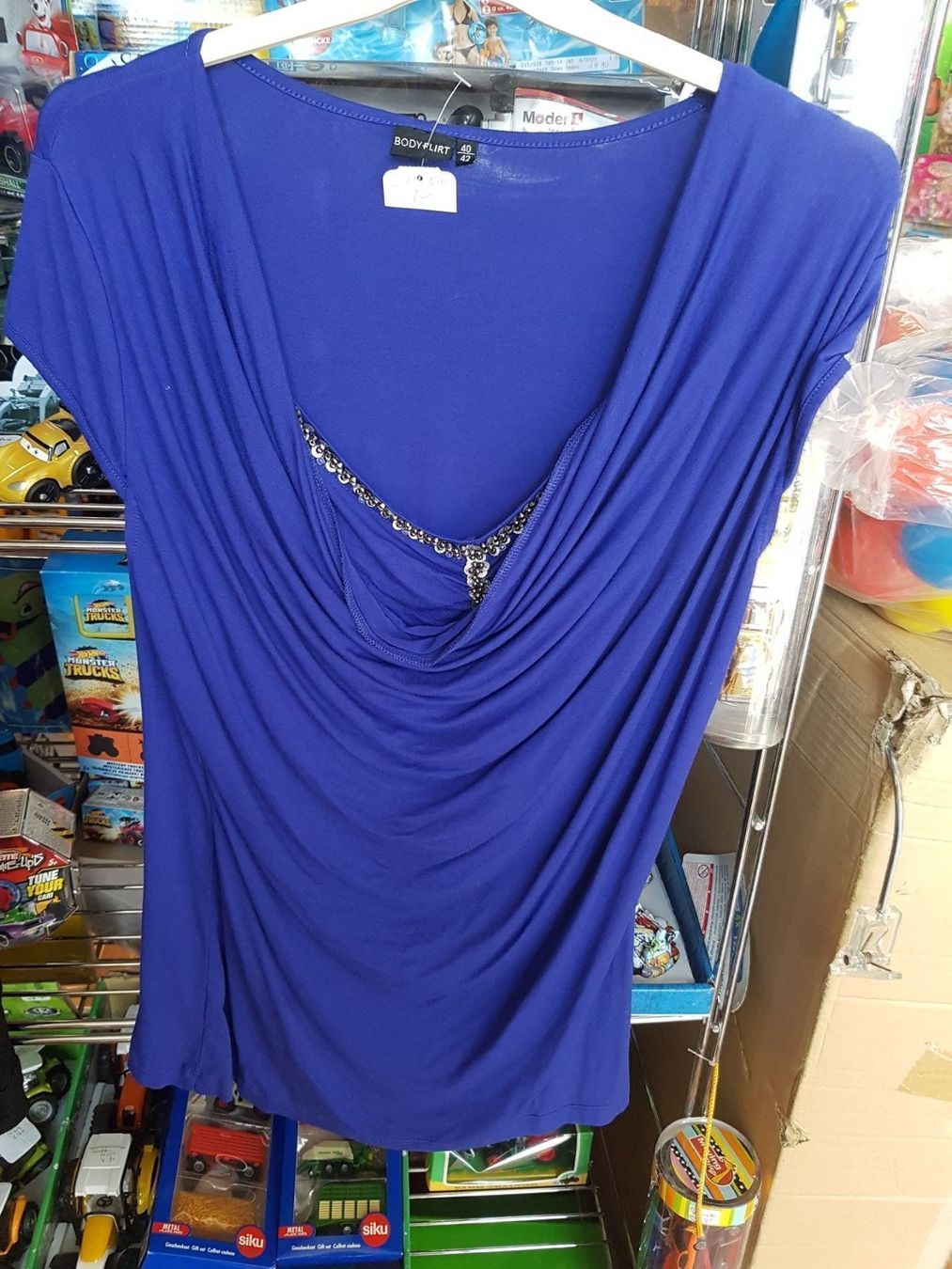 Kleiderpakete: 4 Oberteile Shirts gr M ● – Gebraucht aus Schwarzenburg von Flamingo07 4
