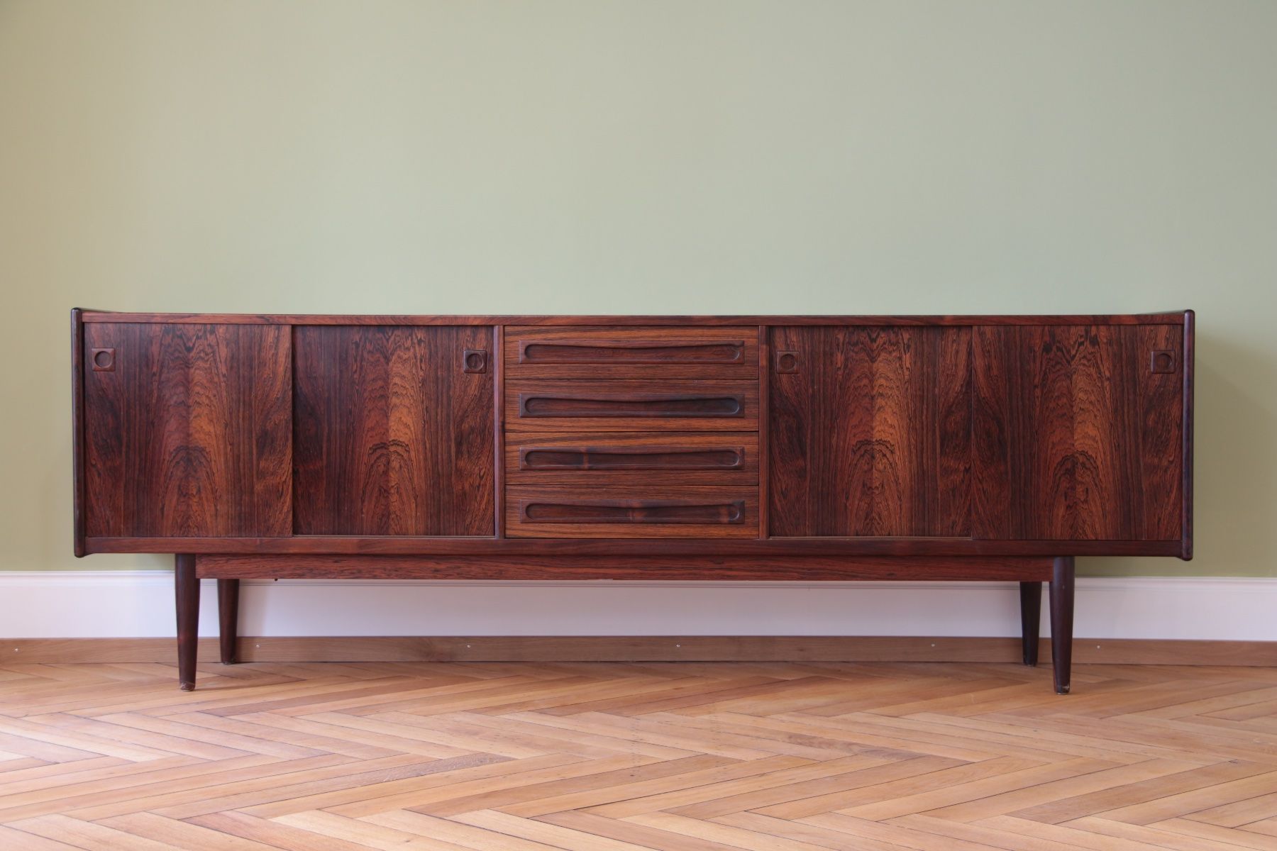 Cassettiere: Sideboard Johannes Andersen – Usato da Basel venduto da perpetuum_moebel