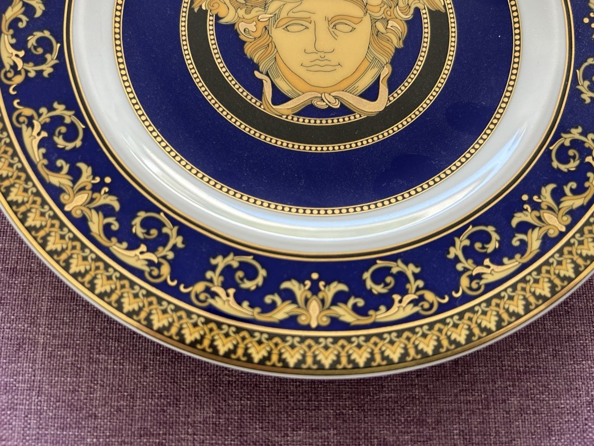 Versace Services de table: Versace Blue Medusa kleine Teller – D'occasion à Heiligkreuz (Mels) par Oldtimerfan03 4