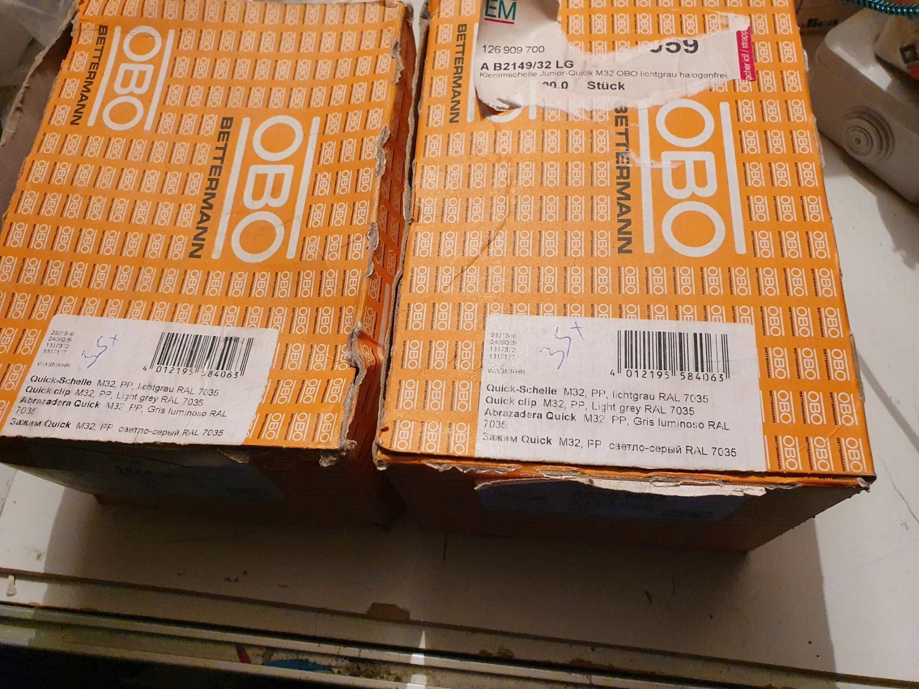 Tutti gli attrezzi: OBO Quick Schelle M32 Klemmschelle 35 Stück – Nuovo (secondo la descrizione) da Zürich venduto da eymen20 5