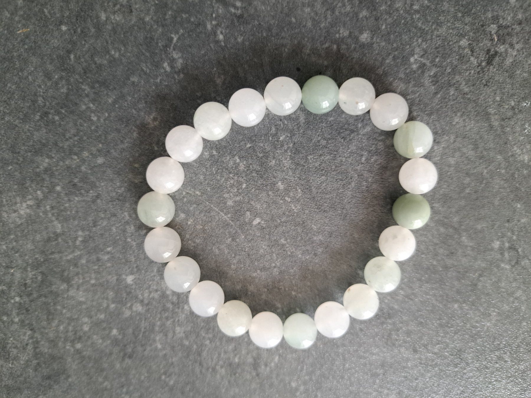 Armbänder & -reifen: Bracelet en jade tianshan – Neu und originalverpackt aus St-Imier von supernova21 3