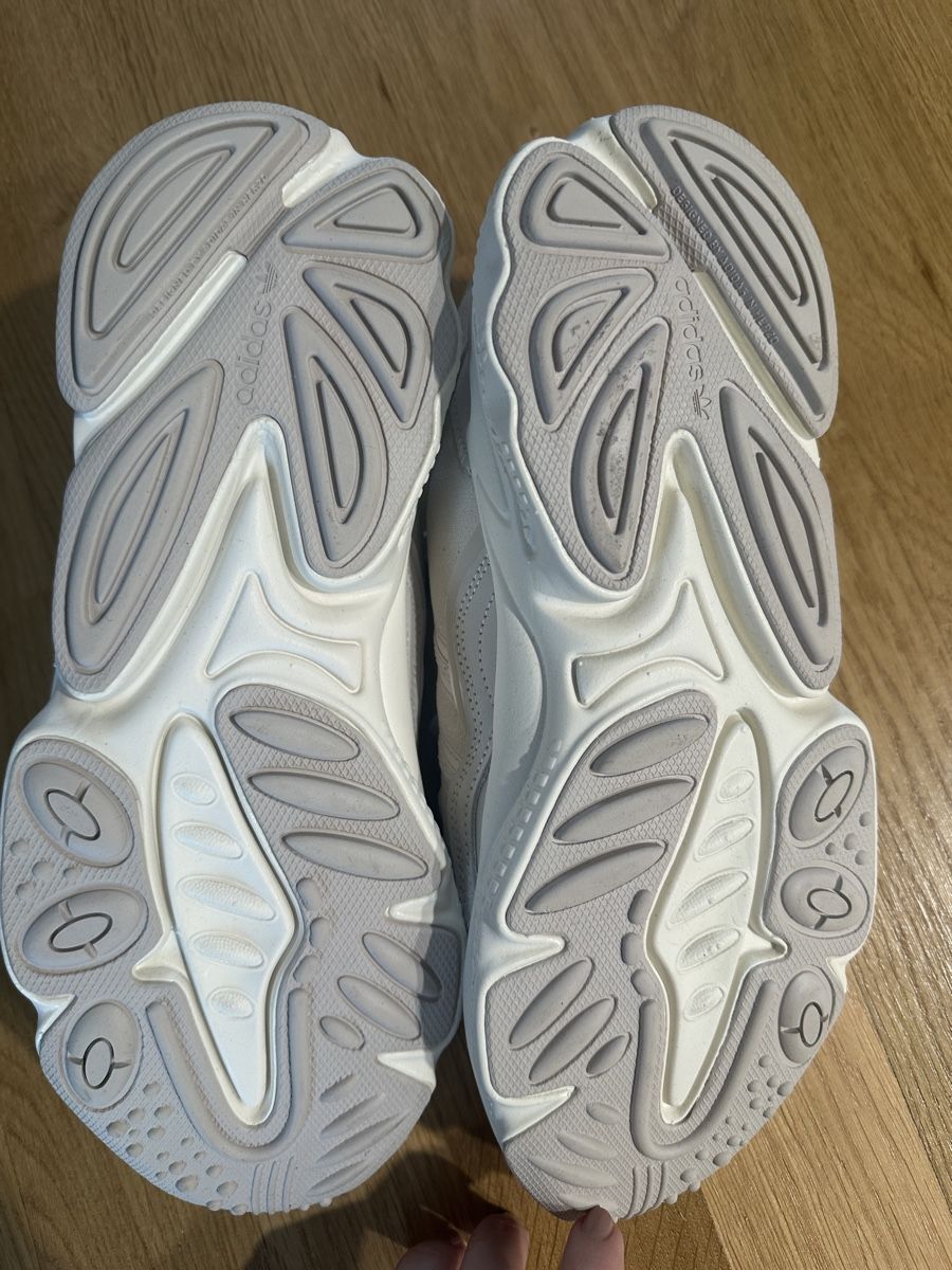 Adidas Herrenschuhe: Adidas Sneaker, Grösse 42 – Neu (gemäss Beschreibung) aus Bremgarten b. Bern von ilonarebekka 1