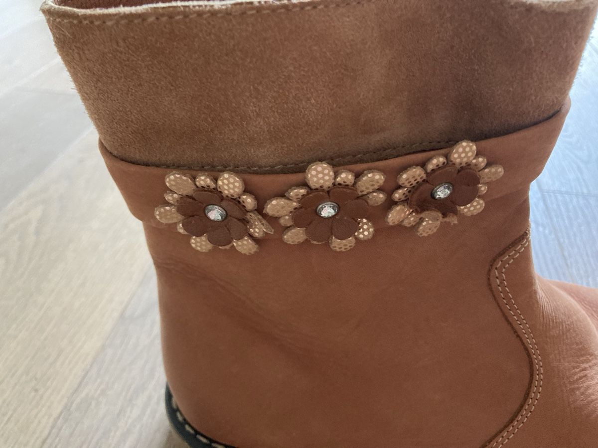 Chaussures filles: Stiefeletten in Grösse 35 – D'occasion à Bergdietikon par Marilyn9 4