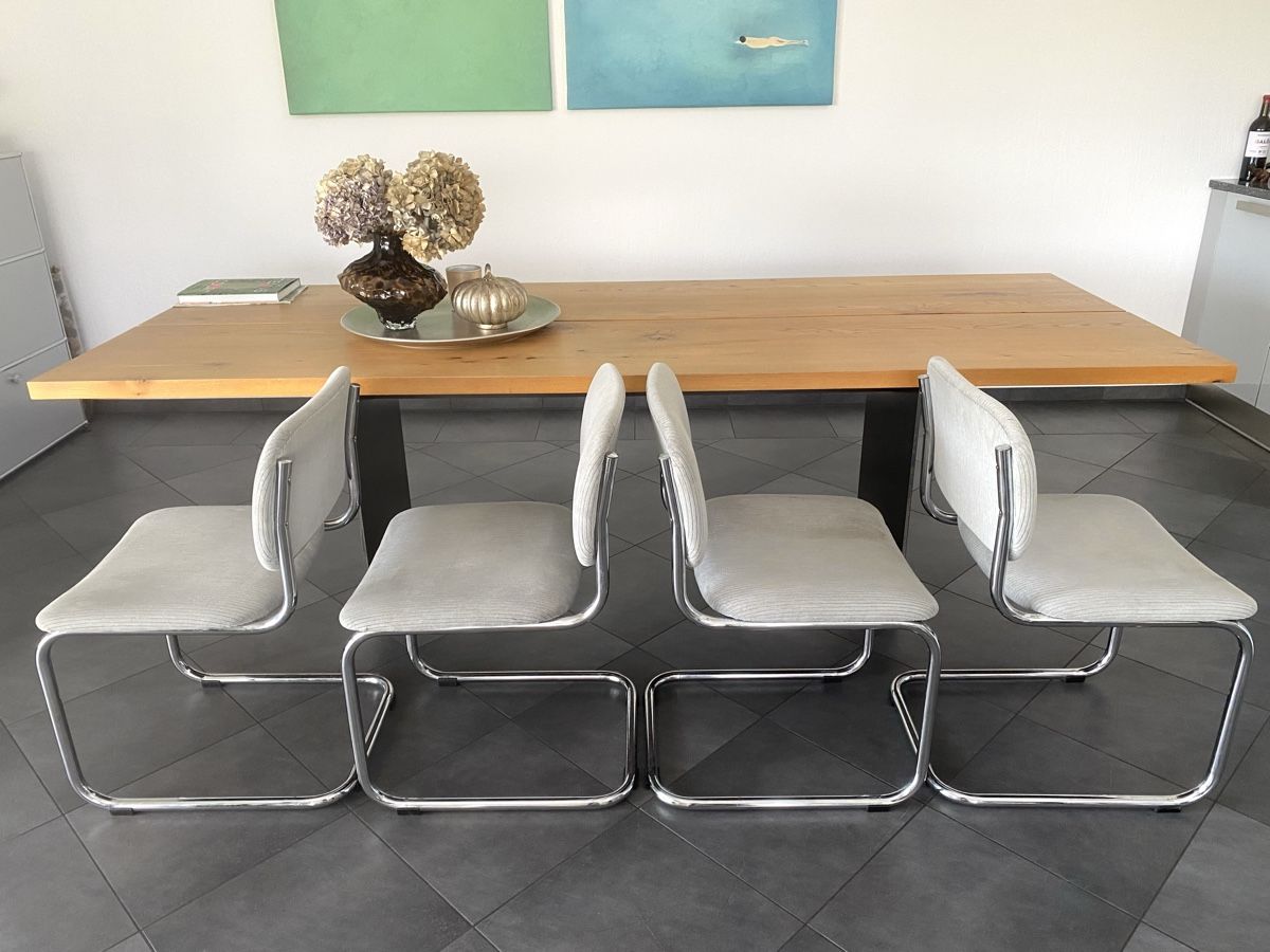 Chaises: Design Freischwinger Stühle Chairs – D'occasion à Olten par sportwelt 1