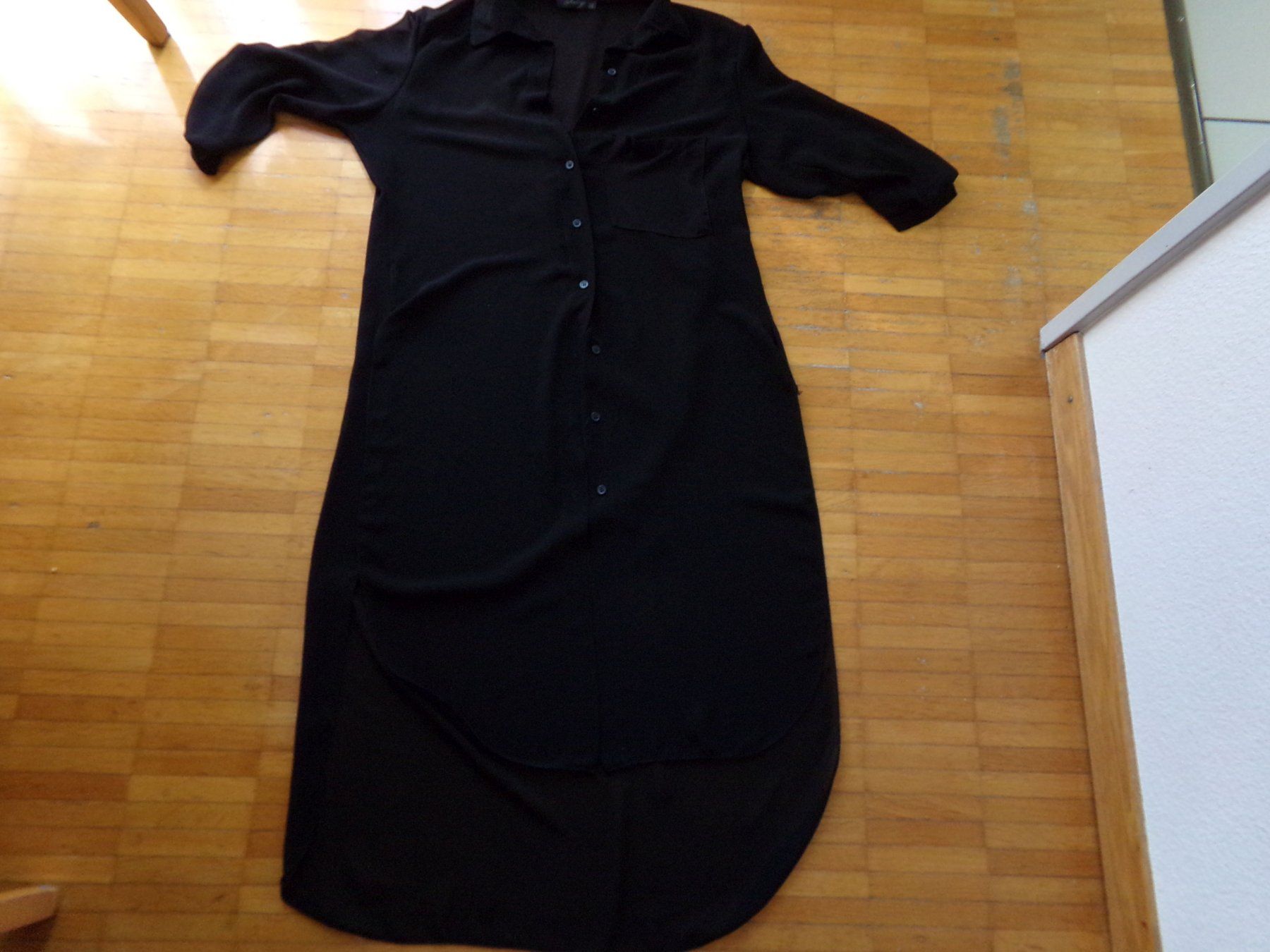Costumi da bagno & Bikini: Damen Bade Toga  schwarz Gr. M – Usato da Winterthur venduto da Jessi_di
