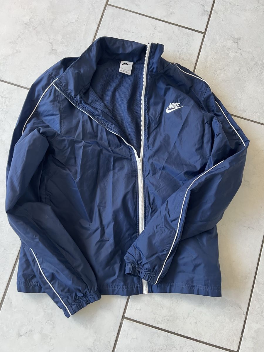 Nike Giacche: Nike-Trainingsjacke – Usato da Ebmatingen venduto da Samato