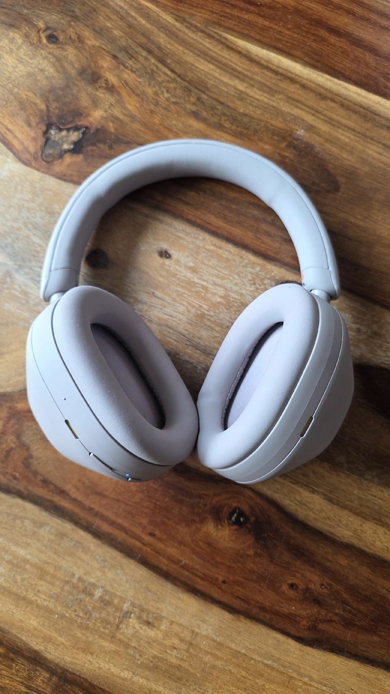 Sony Cuffie: Sony WH-1000XM5 Smokey Pink – Usato da Mettau venduto da eli_k78v 3