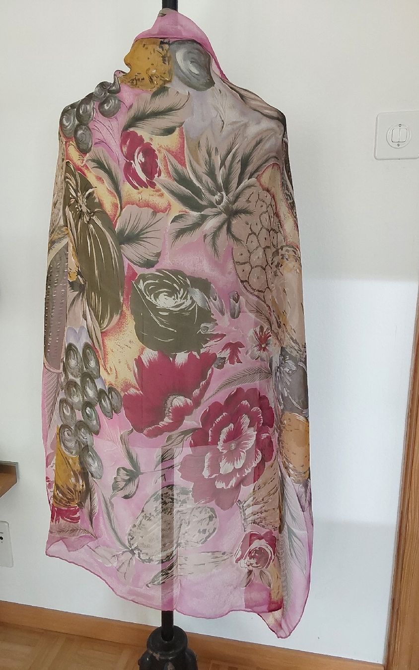 Foulard & Sciarpe: Seidenfoulard quadratisch Chiffon – Nuovo (secondo la descrizione) da Köniz venduto da scopello12 1