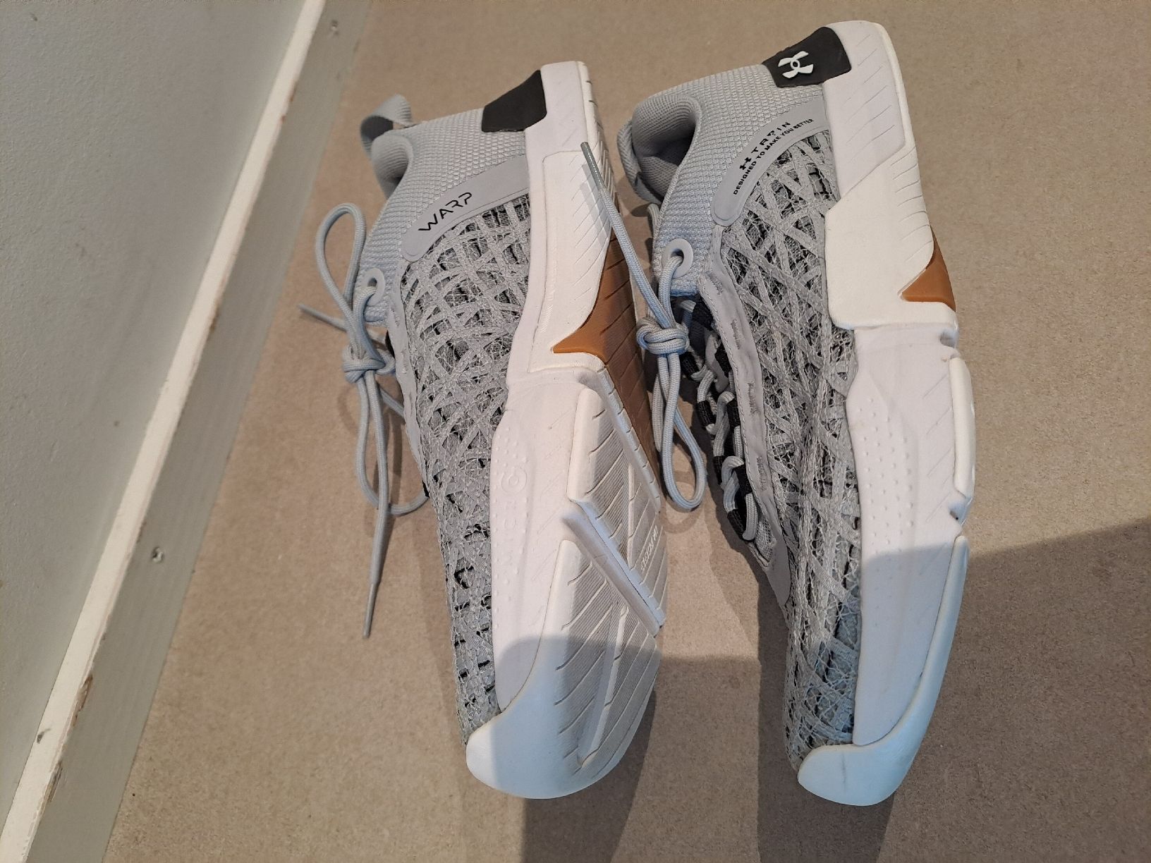 Under Armour Scarpe da uomo: Under Armour Schuh Gr.43 (44.5) – Usato da Menzingen venduto da gispat 6