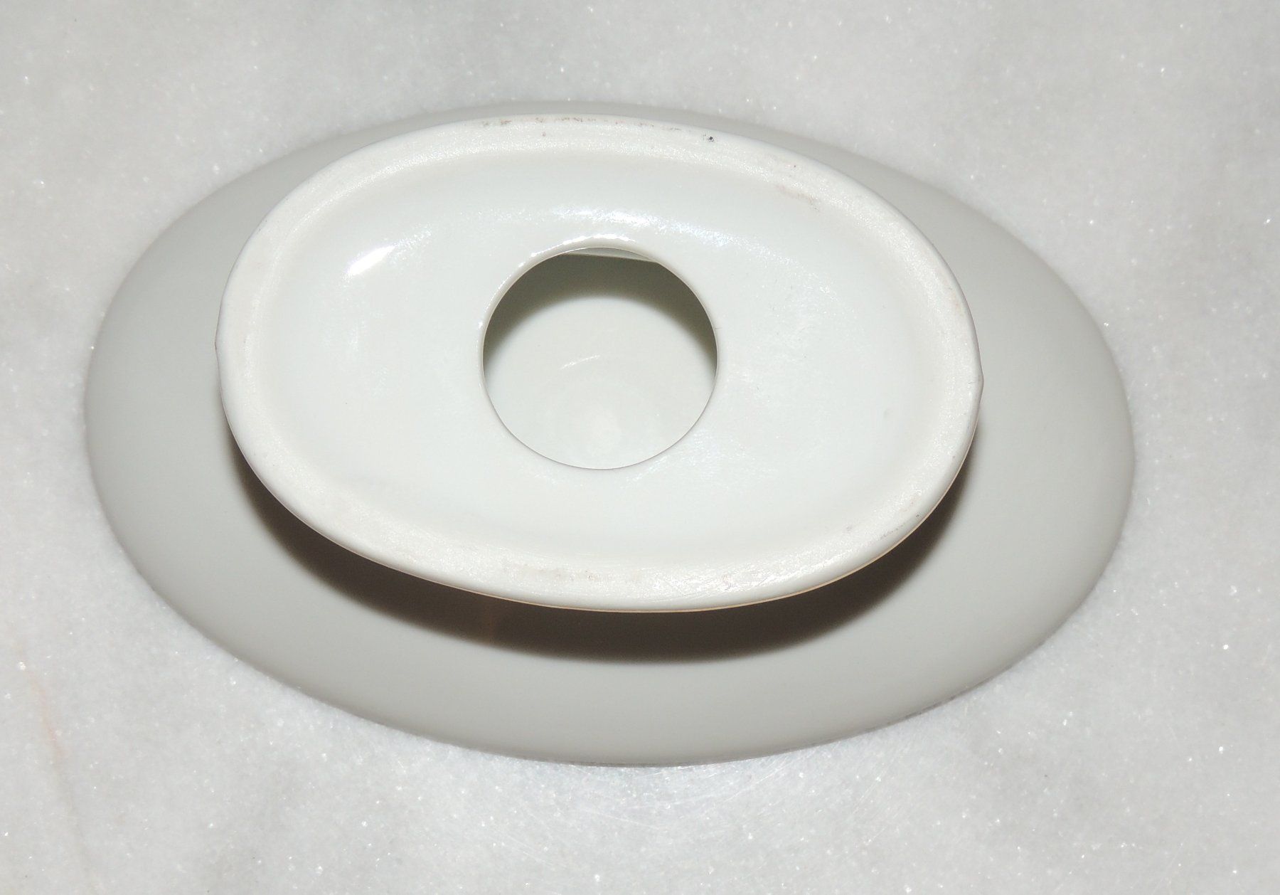 Portasapone: EXKLUSIVE SEIFENSCHALE BONE CHINA DEKORATIVES DEKOR – Usato da Au ZH venduto da FashionConsultant 4