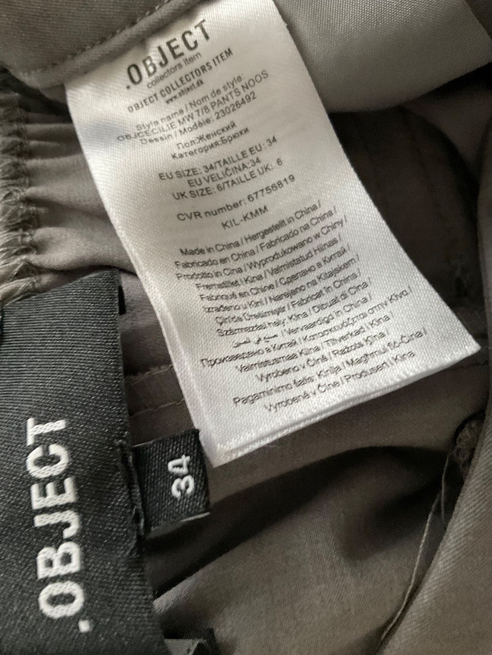 Pantaloni: Object schöne Hose Gr 34 grau – Nuovo (secondo la descrizione) da Urdorf venduto da alda02 8