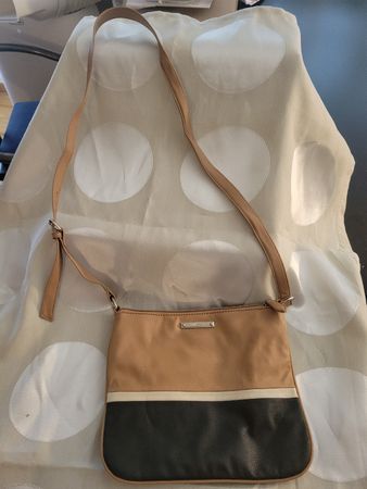 Umhängetasche Nine West beige schwarz guter Zustand