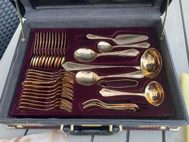 NEUES FESTLICHES BESTECKSET gold, Solingen, 70tlg.