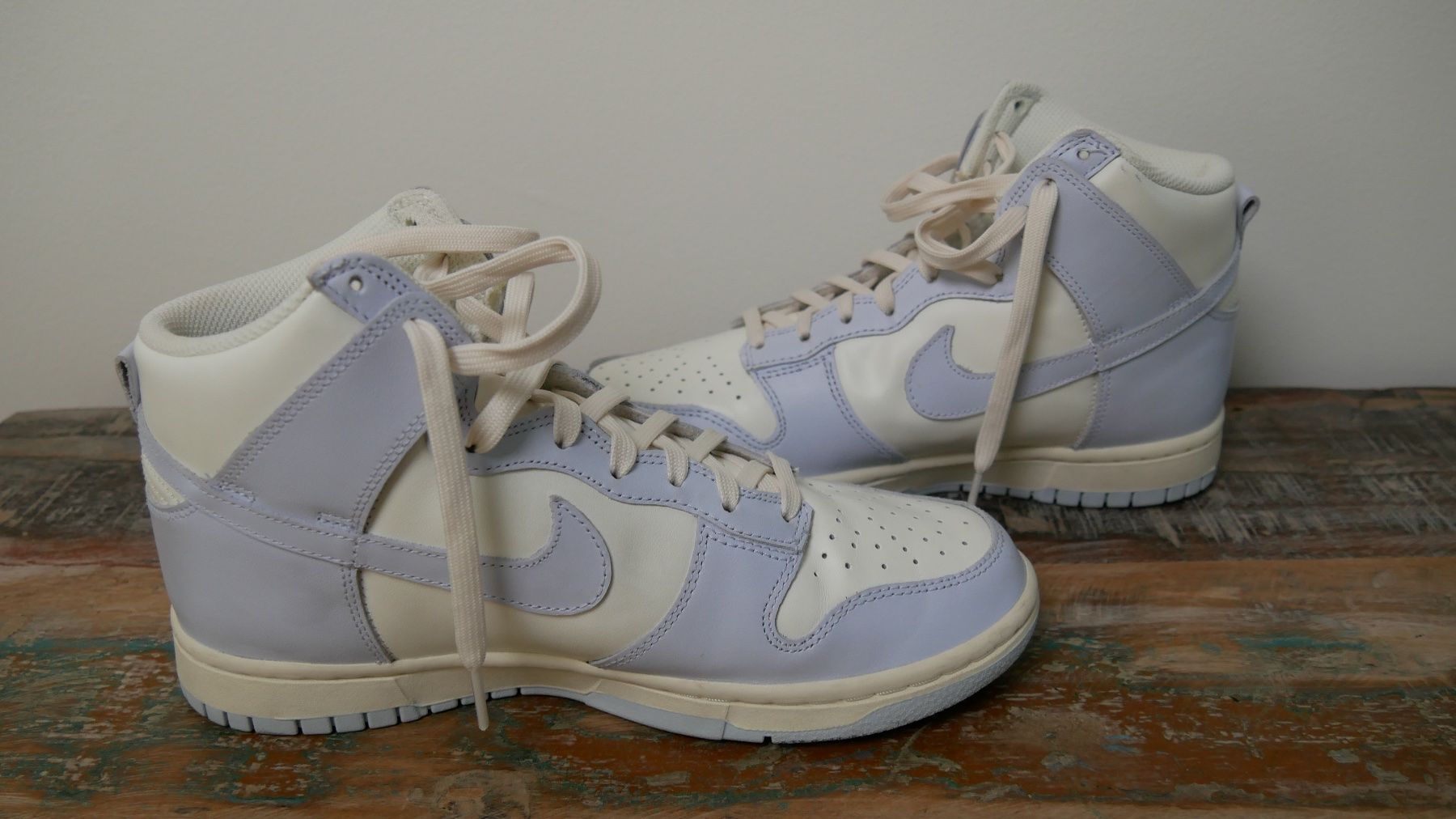 Nike Scarpe da donna: Nike Dunk high Sneaker lila/beige NEU – Nuovo (secondo la descrizione) da Zürich venduto da julia_vina 1
