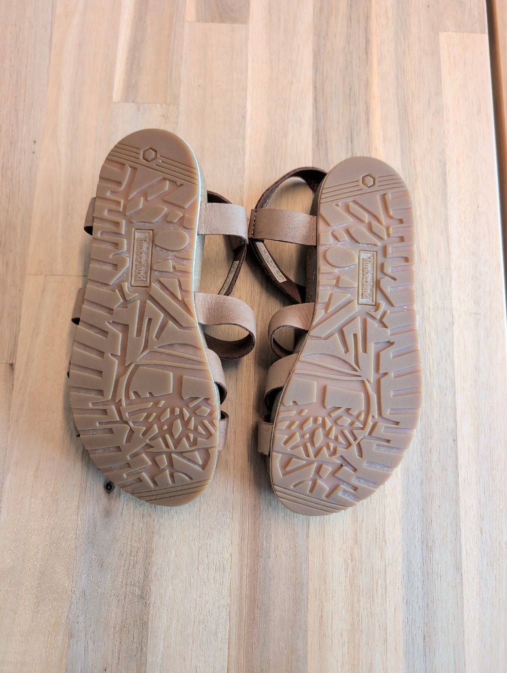 Timberland Scarpe da donna: Timberland Sandalen Grösse 37 – Nuovo (secondo la descrizione) da Winterthur venduto da cinmyr 1